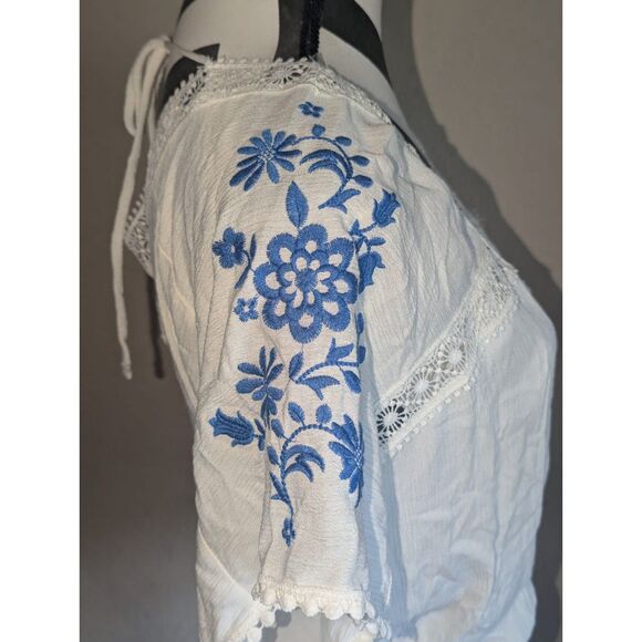 Self Esteem Embroidered Peasant Blouse M White Blue Floral Boho Smocked - Picture 2 of 6